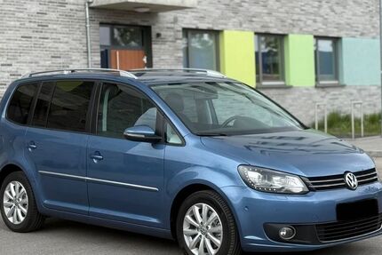 VW Touran 230.000 km 6.300 &euro; München 81243