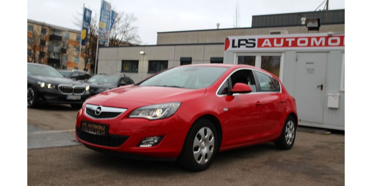 Opel Astra 131.000 km 6.490 &euro; München 81243