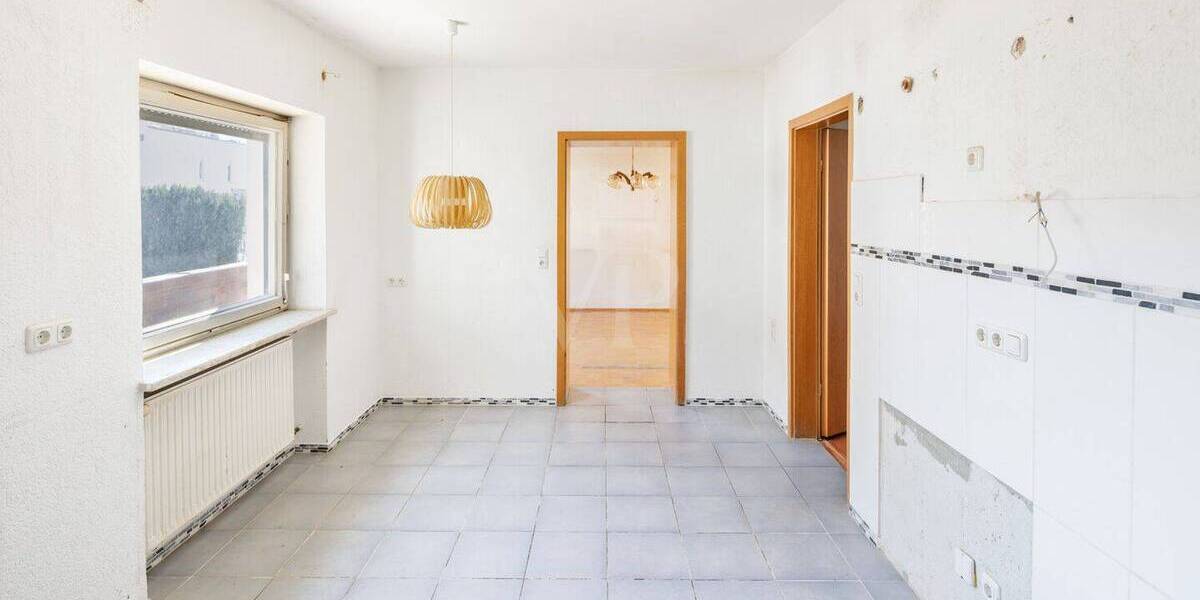 Mehrfamilienhaus, Wohnhaus München Pasing-Obermenzing - 8 Zimmer, 163 m&sup2;, 1.150.000&euro; | Angebot:26833644