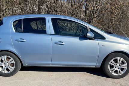 Opel Corsa 129.999 km 3.800 € München 81829