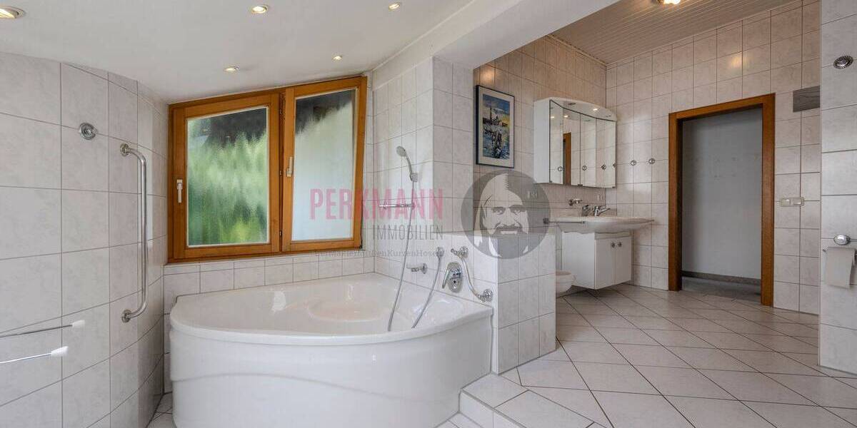 Einfamilienhaus Hohenbrunn Riemerling - 7 Zimmer, 145 m&sup2;, 1.300.000&euro; | Angebot:25665114