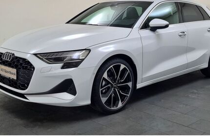 Audi A3 4.900 km 36.890 &euro; Ebersberg bei München 85560