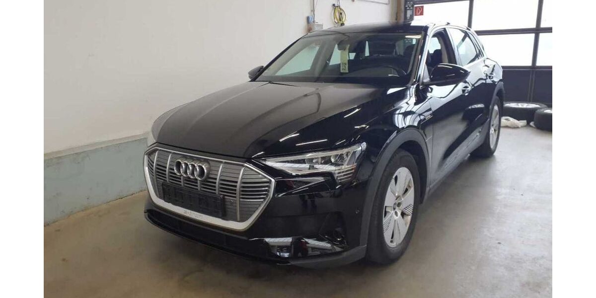 Audi e-tron 90.000 km 24.990 &euro; Hohenbrunn bei München 85662