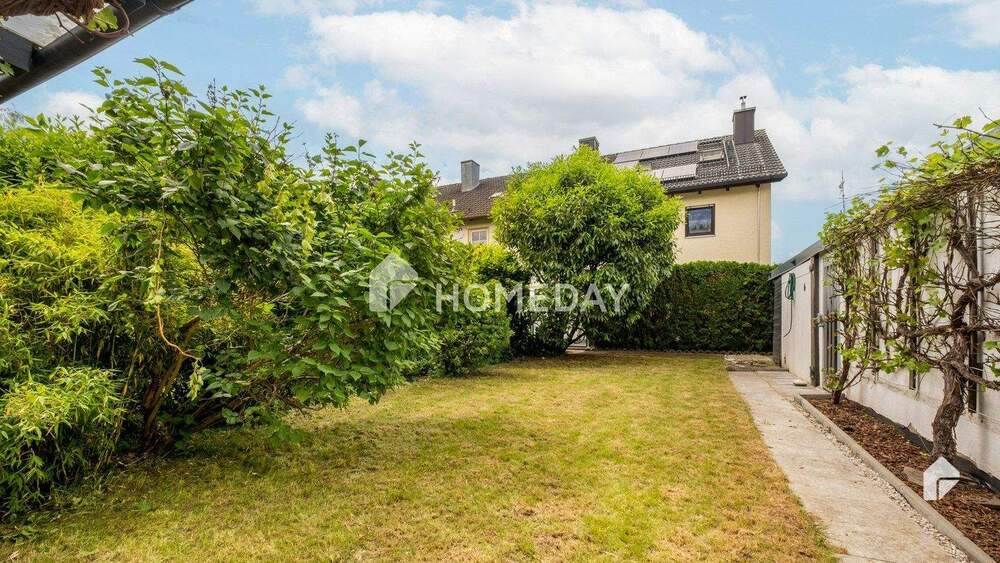 Der Traum vom Eigenheim! Schönes Reihenendhaus mit moderner EBK, 2 Garagen & Garten in ruhiger Lage 6 zimmer