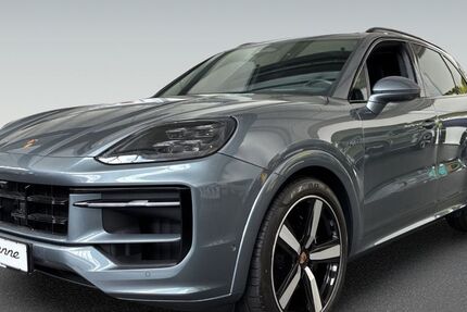Porsche Cayenne 8.000 km 141.151 &euro; München 81669