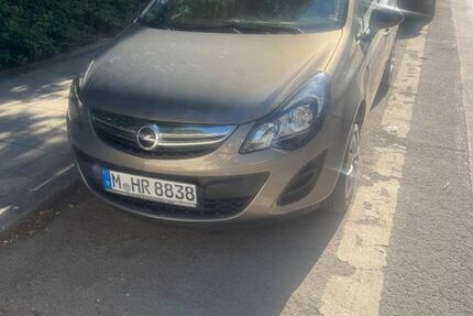 Opel Corsa 85.000 km 5.200 &euro; München 80995