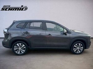 Suzuki SX4 S-Cross S-CROSS 1.5 COMF.+ALLGRIP AGS 4.000 km 29.990 € Höhenkirchen-Siegertsbrun 85635