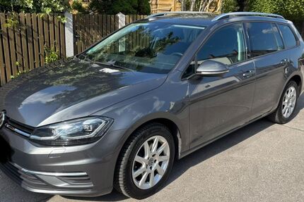 VW Golf 142.000 km 13.200 &euro; Putzbrunn 85640