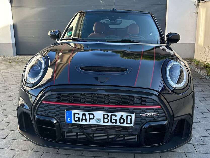Mini John Cooper Works Cabrio 32.300 km 38.999 € Wolfratshausen 82515