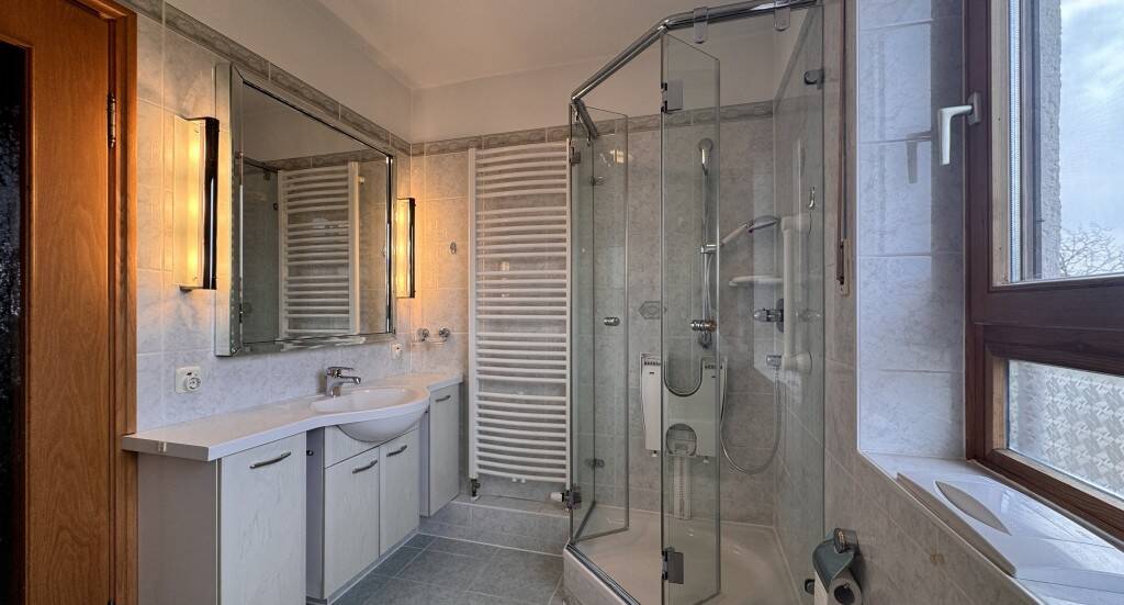 Reihenmittelhaus Aschheim - 6 Zimmer, 155 m&sup2;, 760.000&euro; | Angebot:26107101