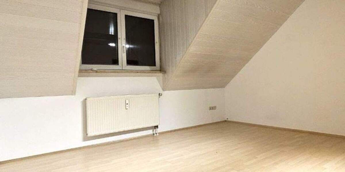 SOFORT freie und charmante 3 Zimmer 76 qm Wohnung mit Garage 3 zimmer