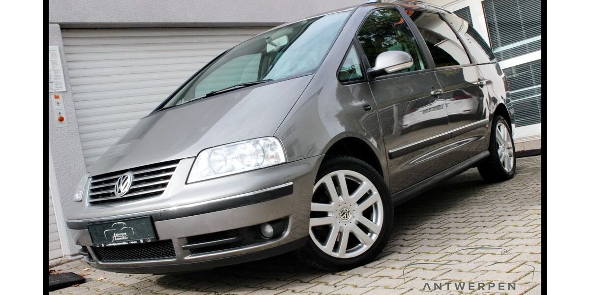 VW Sharan 65.200 km 11.990 &euro; München 81243