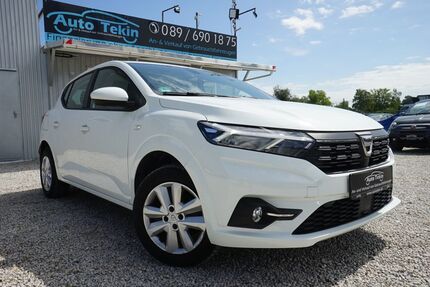 Dacia Sandero 23.777 km 12.950 &euro; München 81829