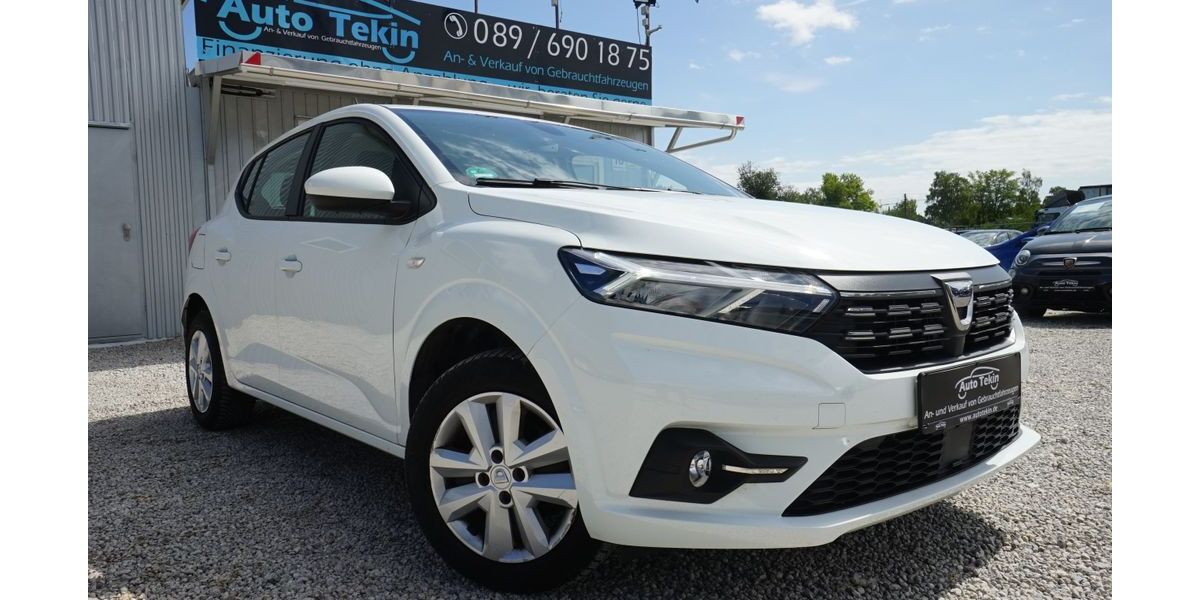 Dacia Sandero 23.777 km 12.950 &euro; München 81829