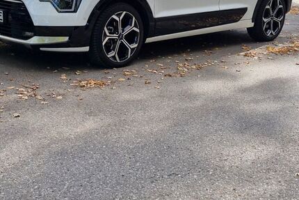 Kia Niro 31.530 km 22.999 &euro; München 81927