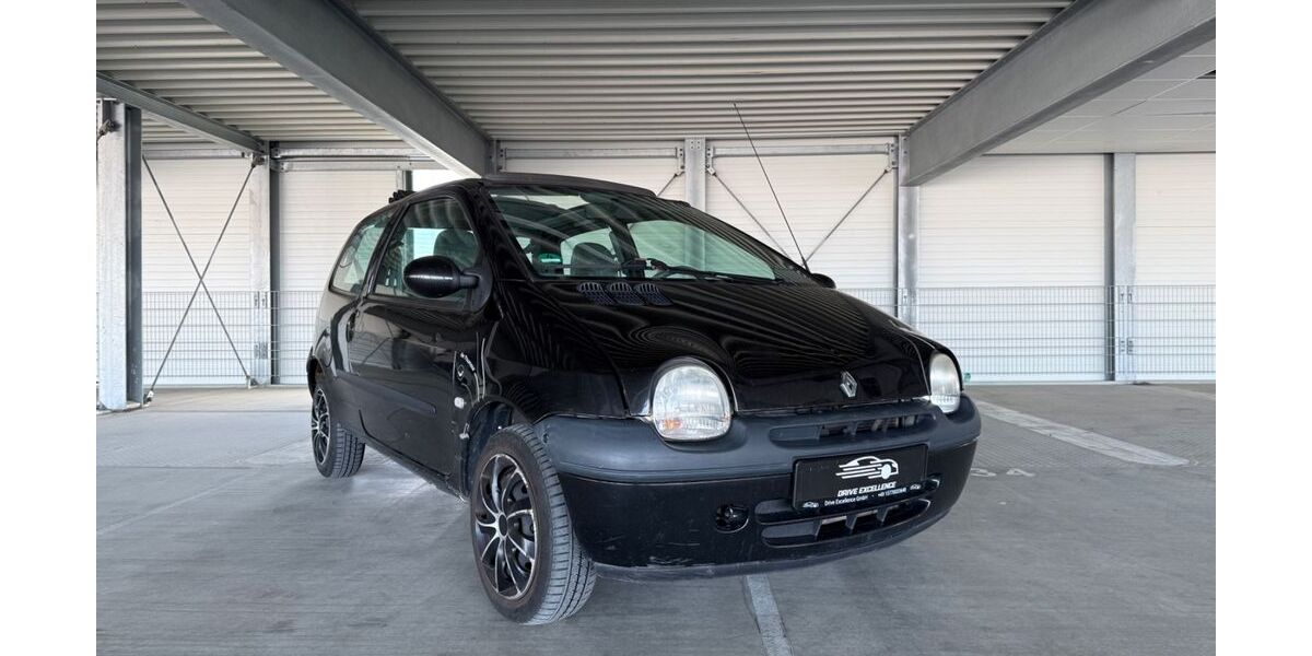 Renault Twingo 215.100 km 1.499 &euro; München 81249