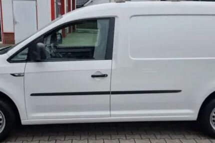 VW Caddy Maxi 125.200 km 13.300 &euro; München 80333
