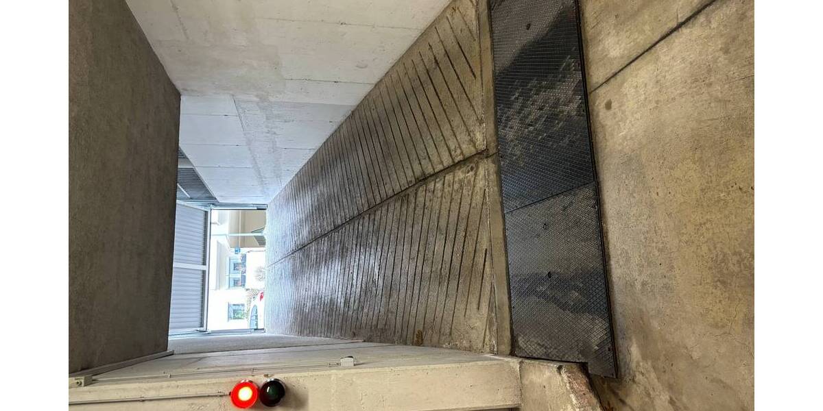 Garagen / Stellplätze München Thalk.Obersendl.-Forsten-Fürstenr.-Solln - 30.000&euro; | Angebot:25735401