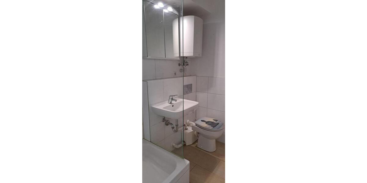 Dachgeschoßwohnung Vaterstetten Baldham - 1 Zimmer, 32 m&sup2;, 730&euro; | Angebot:26335094