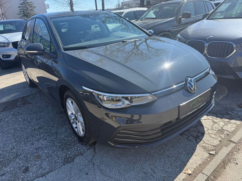 VW Golf 32.800 km 20.990 € München 81243