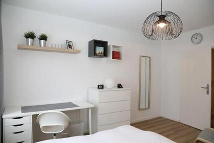 Wohnung Unterschleißheim - 1 Zimmer, 15 m&sup2;, 780&euro; | Angebot:25174896