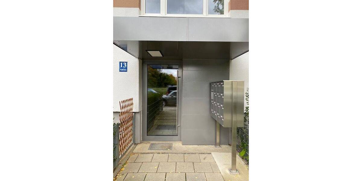 Etagenwohnung München Milbertshofen-Am Hart - 2 Zimmer, 53 m&sup2;, 1.160&euro; | Angebot:26835536