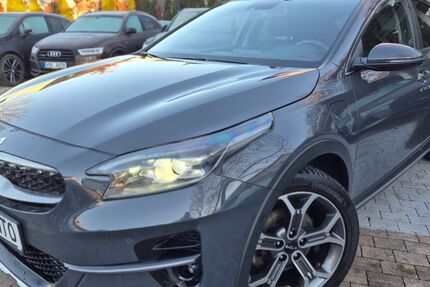 Kia XCeed 66.000 km 19.990 &euro; München 81247