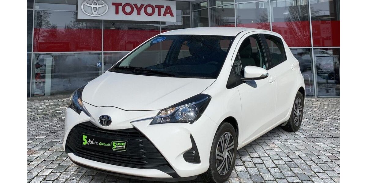 Toyota Yaris 65.657 km 11.190 &euro; München 80687