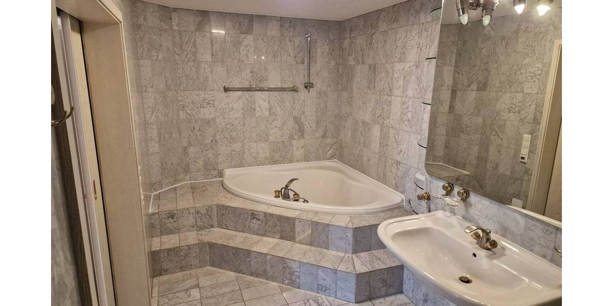 Etagenwohnung München Au-Haidhausen - 2 Zimmer, 65 m&sup2;, 1.625&euro; | Angebot:26217880