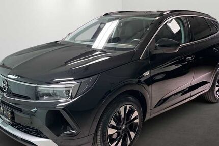 Opel Grandland (X) 55.500 km 21.890 &euro; München 80339
