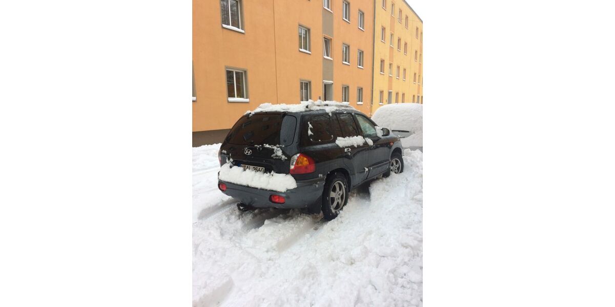 Hyundai SANTA FE 125.000 km 2.650 &euro; München 81543