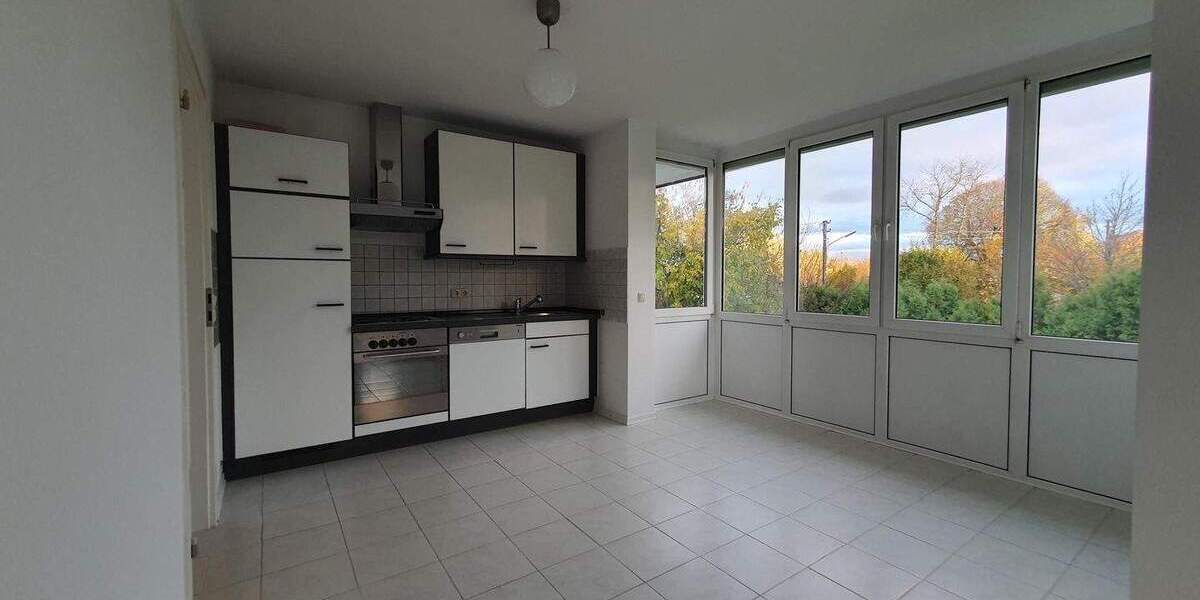 Etagenwohnung Starnberg - 2 Zimmer, 76 m&sup2;, 1.150&euro; | Angebot:25708177