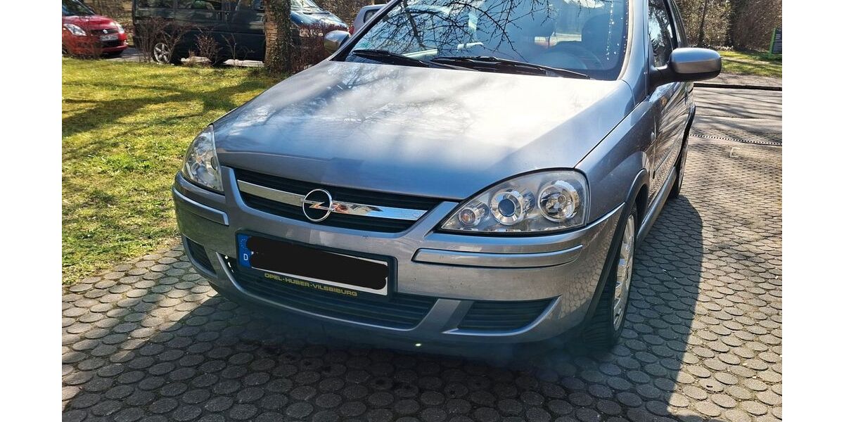Opel Corsa 71.000 km 2.290 &euro; München 81541