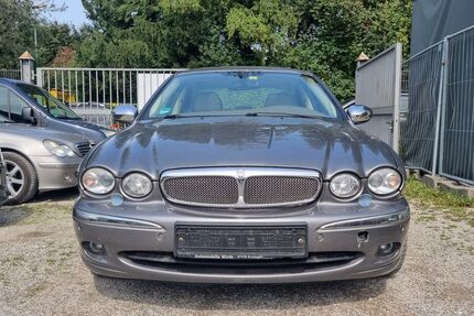 Jaguar X-Type 227.840 km 2.300 € Karlsfeld 85757