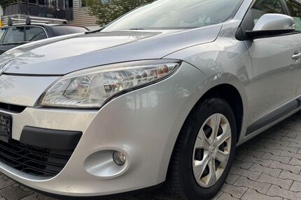 Renault Megane 176.000 km 2.999 &euro; München 80687