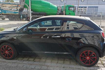 Alfa Romeo MiTo 111.240 km 3.600 &euro; Unterschleißheim 85716