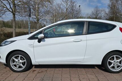 Ford Fiesta 77.610 km 3.950 &euro; München 80997
