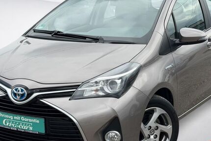 Toyota Yaris 54.557 km 11.490 &euro; München 81825