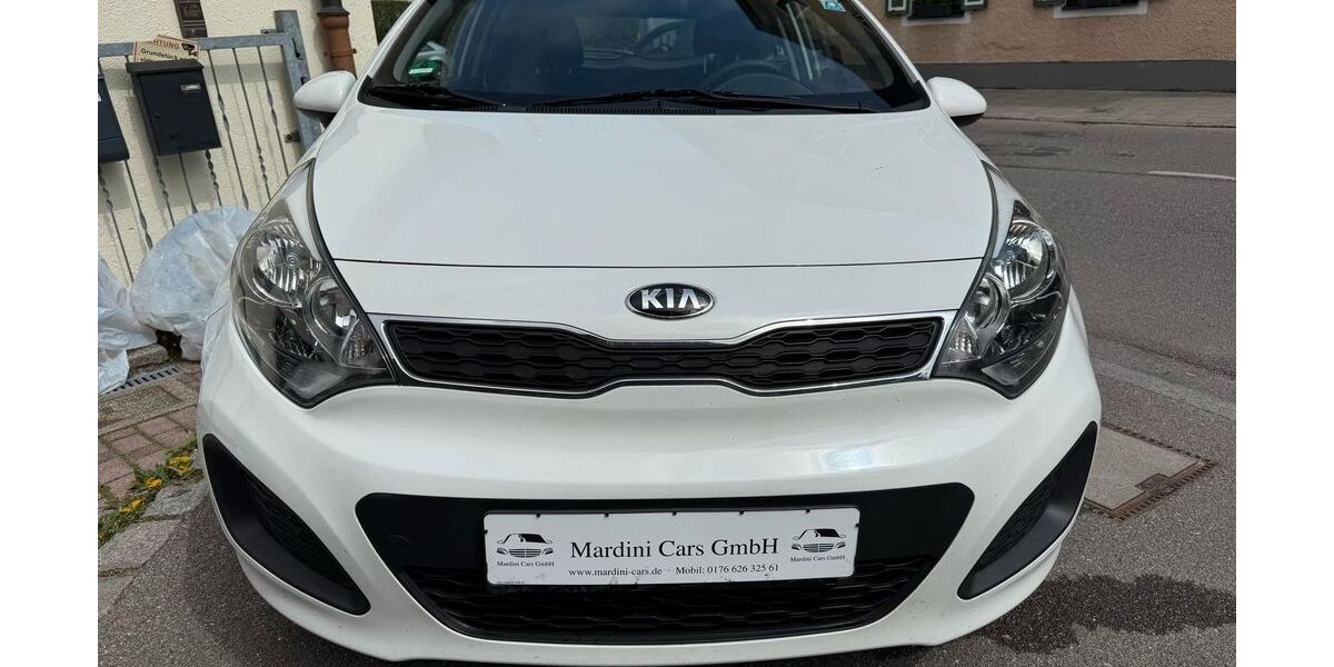 Kia Rio 118.785 km 4.300 &euro; München 81479