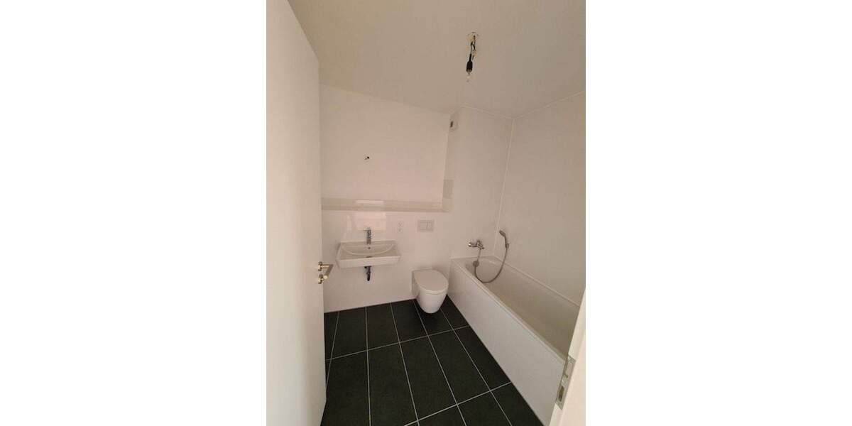 Etagenwohnung München Sendling-Westpark - 4 Zimmer, 95 m&sup2;, 2.175&euro; | Angebot:25262852