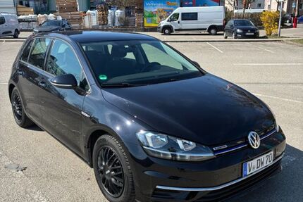 VW Golf 54.500 km 15.500 &euro; Oelsnitz 08606