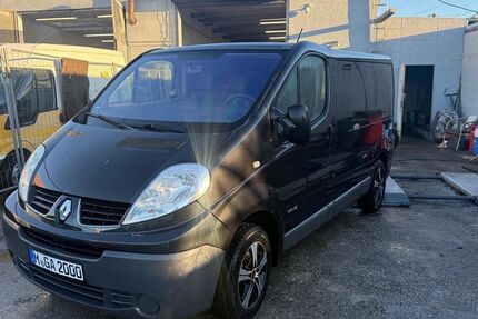 Renault Trafic 265.000 km 7.000 &euro; München 80809