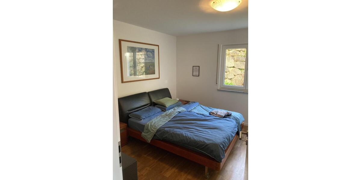 Erdgeschoßwohnung Gauting - 3 Zimmer, 123 m&sup2;, 1.790&euro; | Angebot:25649106