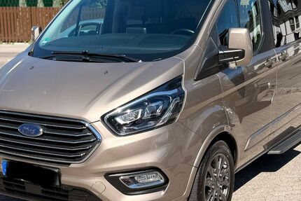 Ford Tourneo Custom 200.000 km 19.900 &euro; Ottobrunn-Unterbiberg 85521
