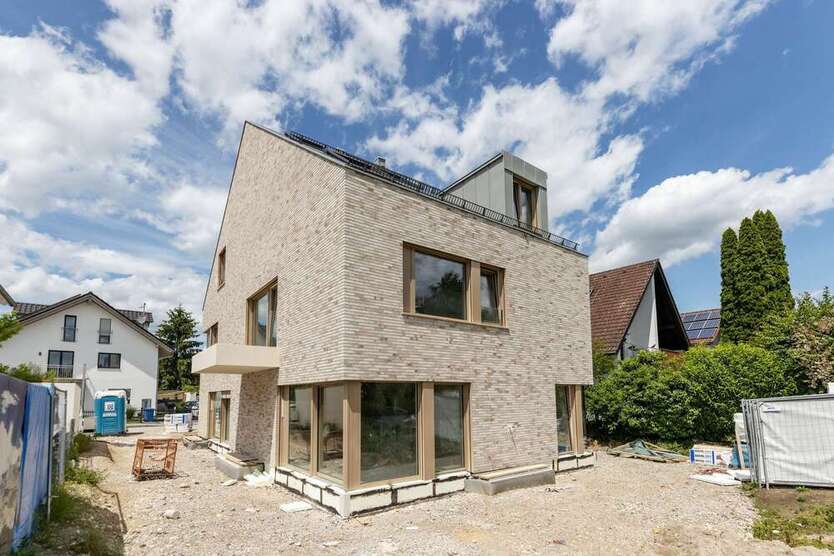 Haus zum Kaufen in München 2.442.000 € 185 m²