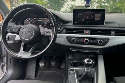 Audi A4 128.000 km 12.900 &euro; Holzkirchen 83607