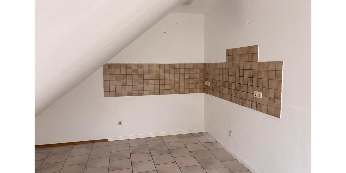 Dachgeschoßwohnung Finsing - 2 Zimmer, 40 m&sup2;, 650&euro; | Angebot:26592608