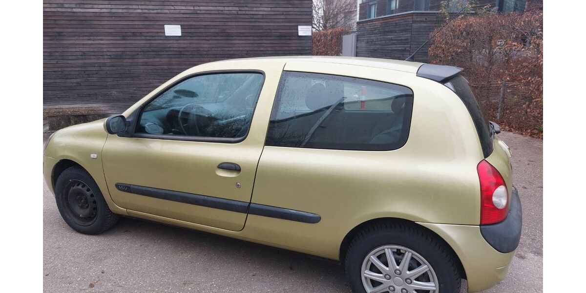 Renault Clio 183.000 km 1.150 &euro; Fürstenfeldbruck 82256