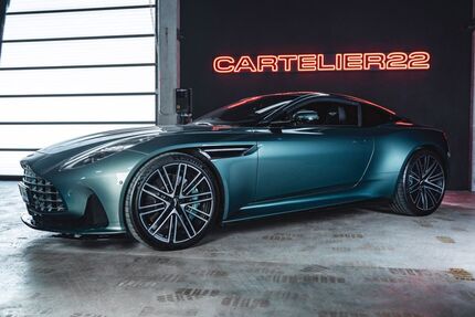 Aston Martin DB12 12.800 km 199.900 &euro; München 81829