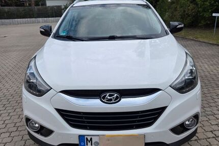 Hyundai ix35 200.000 km 8.900 &euro; München 80997